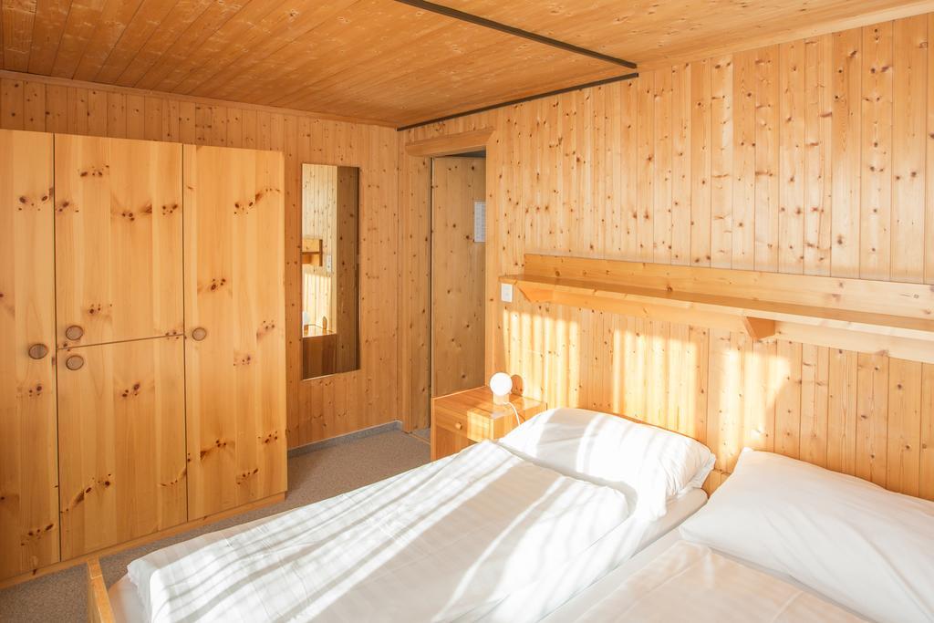 Auberge de jeunesse Berghaus Nagens à Flims Extérieur photo